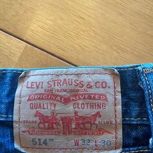 Levi’s 514 pair of jeans size 32x30
